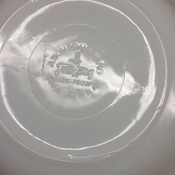 4 pc. Anchor Hocking Suburbia Fire King Swirl Salad Bowls with Gold Trim - Picture 8 of 10